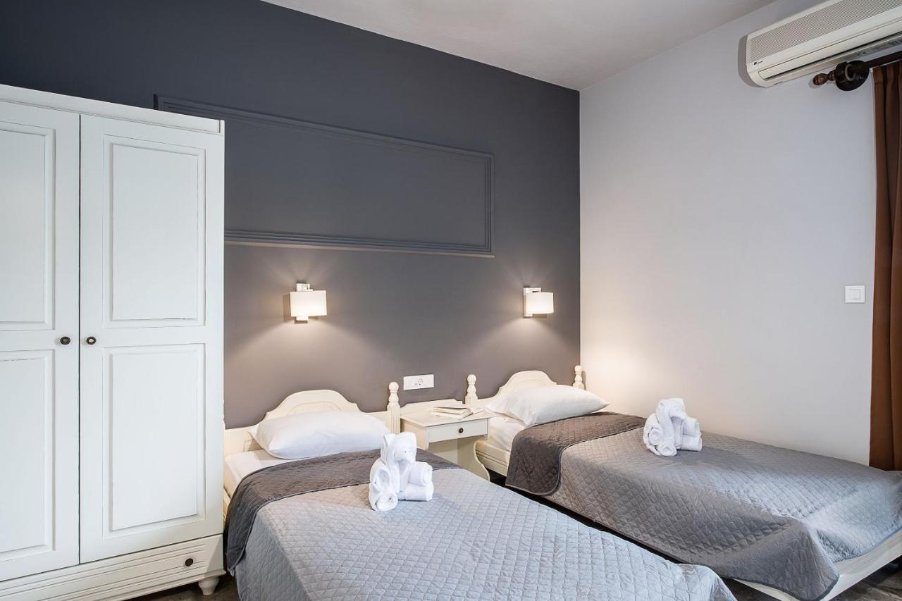 Hotel Koukouras Stalós Екстериор снимка