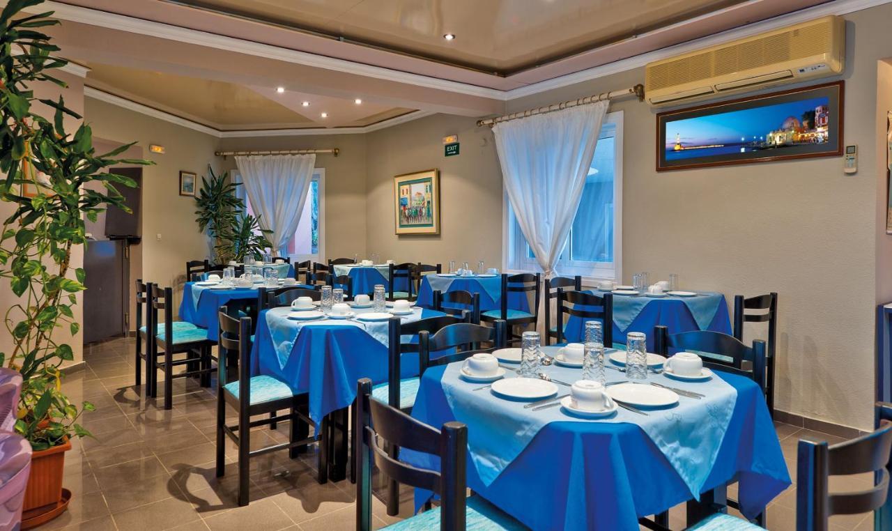 Hotel Koukouras Stalós Екстериор снимка