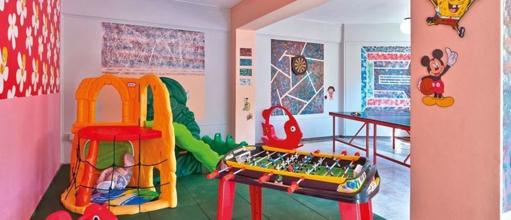 Hotel Koukouras Stalós Екстериор снимка