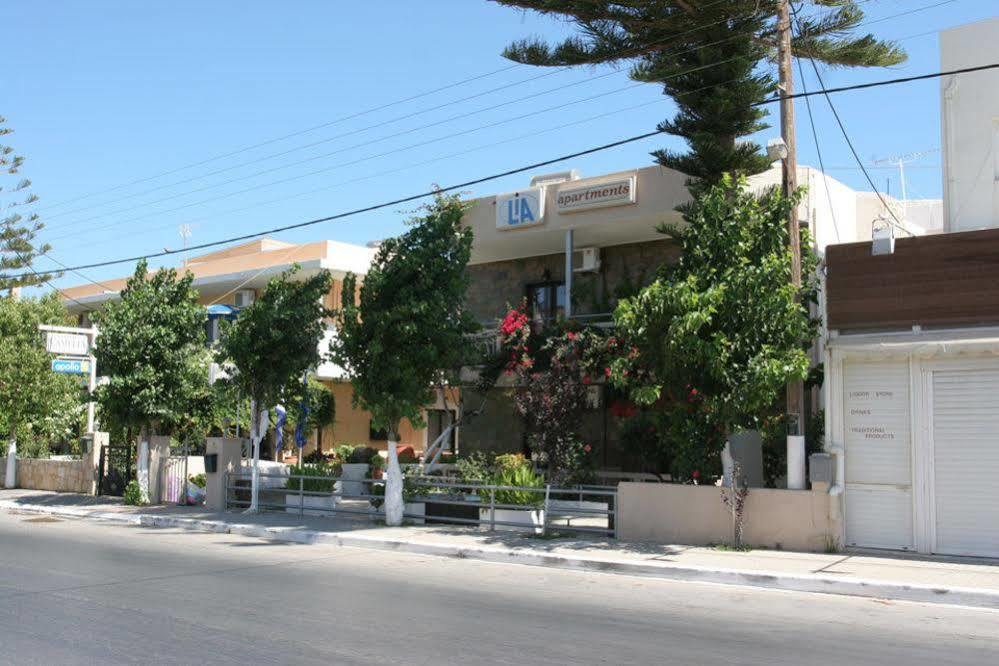 Hotel Koukouras Stalós Екстериор снимка